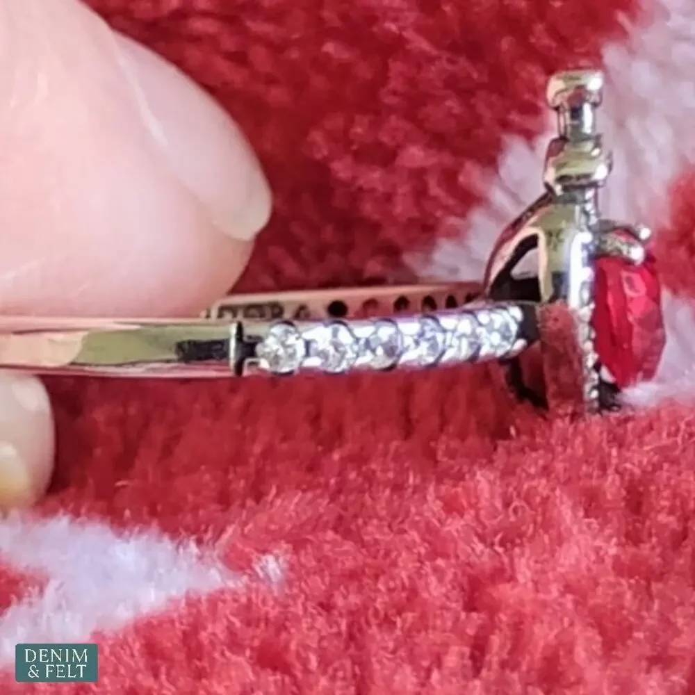 Pandora Disney Villains Evil Queen Ring Sterling‎ Silver Fuchsia Crystal Sz 7